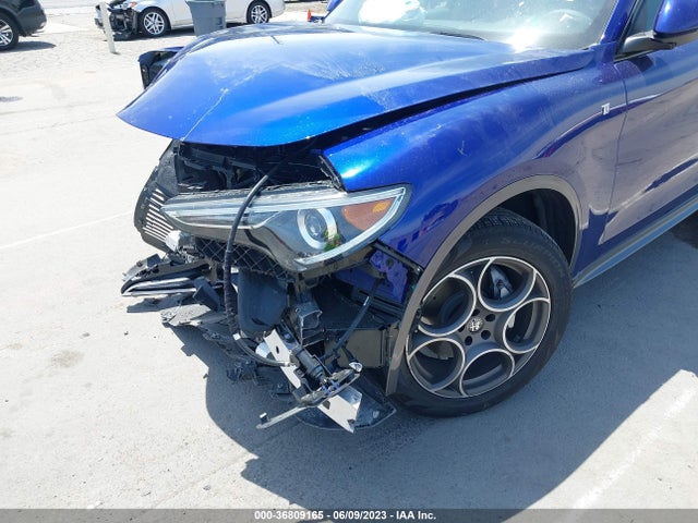 ZASPAKBN5N7D41951 Alfa Romeo STELVIO TI