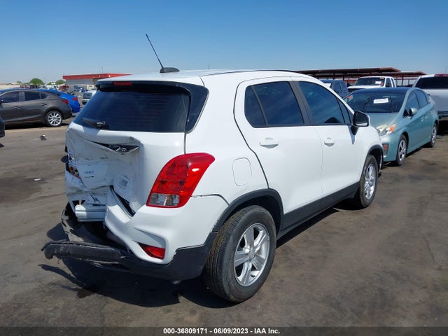 Chevrolet TRAX LS 2020 KL7CJKSB1LB045491 Image 4