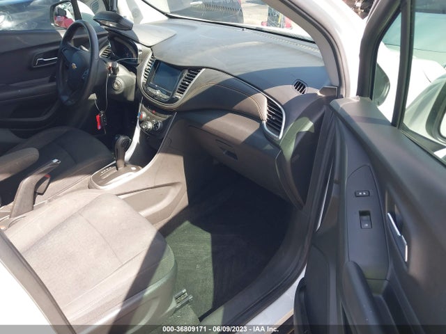 Chevrolet TRAX LS 2020 KL7CJKSB1LB045491 Image 5