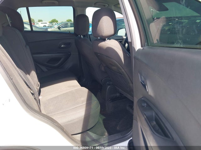 Chevrolet TRAX LS 2020 KL7CJKSB1LB045491 Image 8