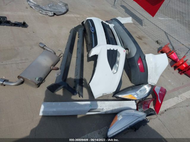 1FMCU0GX0EUB99650 Ford ESCAPE SE