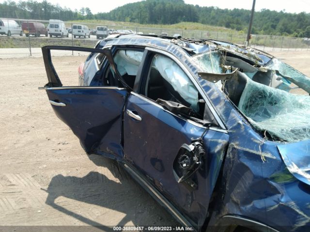5N1AT2MV7HC875255 Nissan Rogue Sl