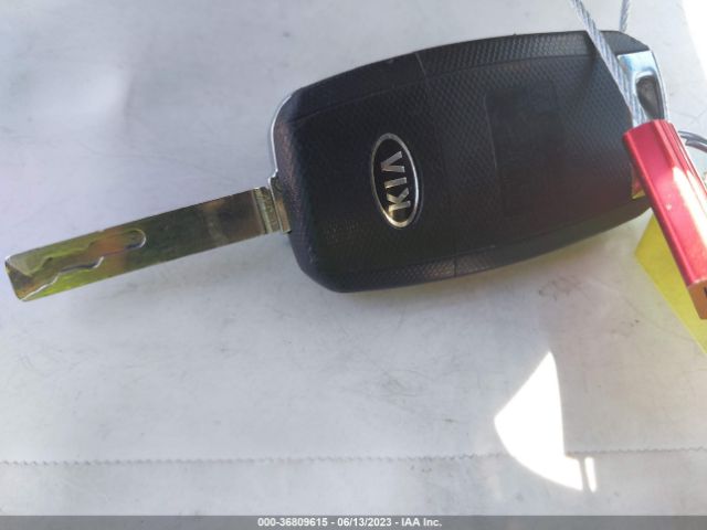 3KPA24AB4JE074309 KIA RIO S