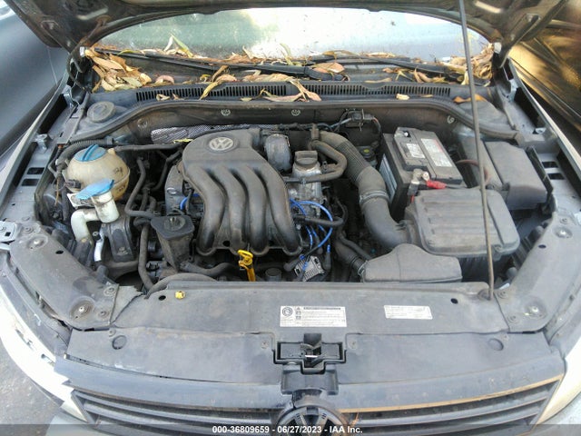 3VW2K7AJ2EM405295 Volkswagen Jetta Sedan S