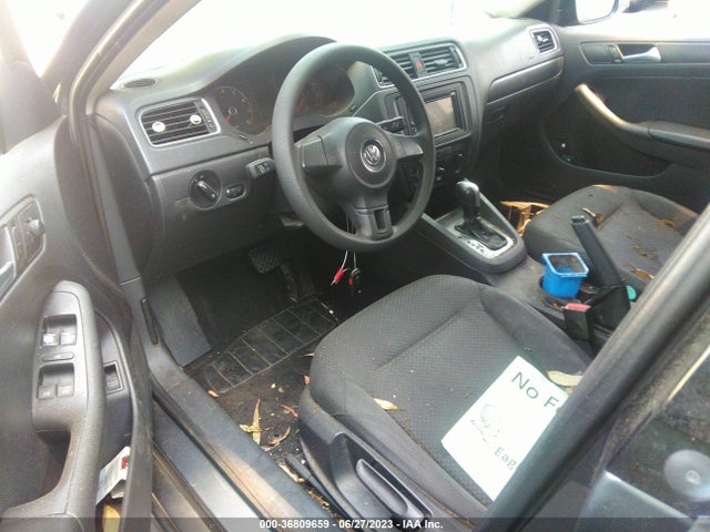 3VW2K7AJ2EM405295 Volkswagen Jetta Sedan S