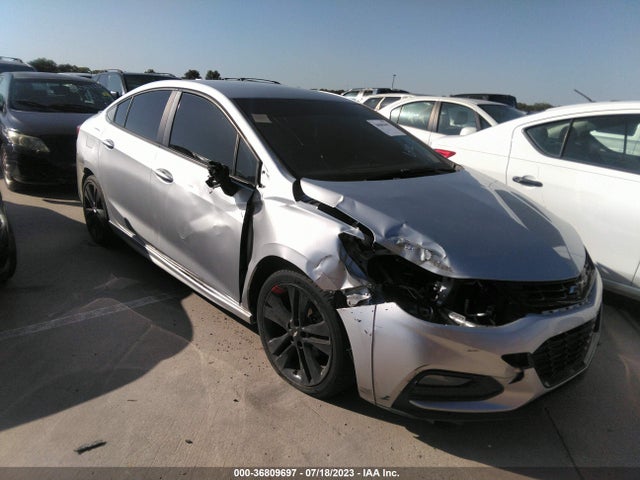 2018 1G1BE5SM4J7211551 main image