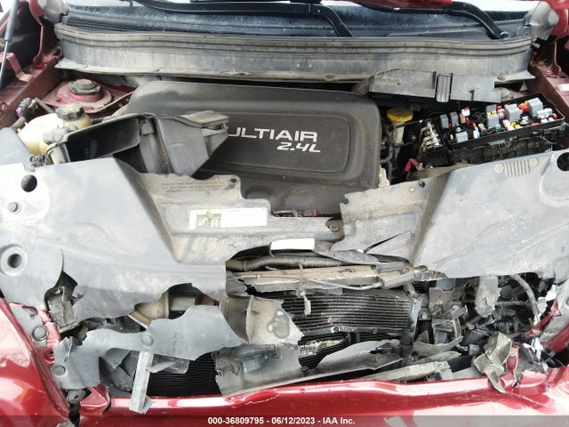 1C4PJMCB8FW576506 Jeep Cherokee Latitude