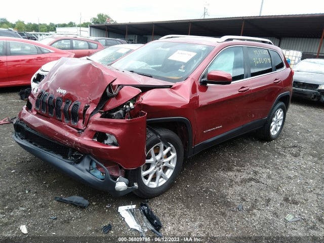 1C4PJMCB8FW576506 Jeep Cherokee Latitude