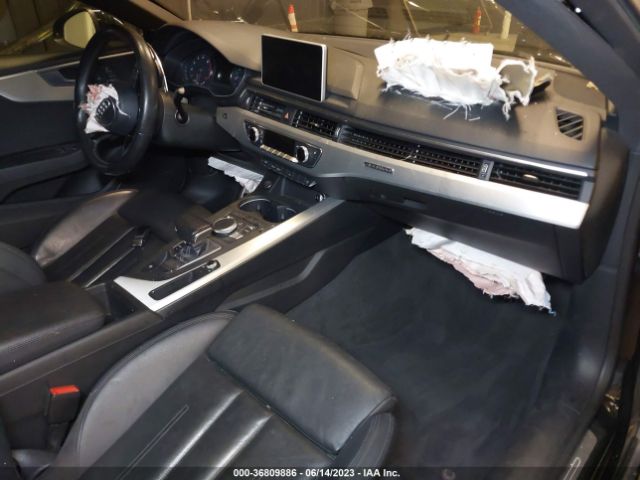 WAUTNAF52JA000579 Audi A5 Coupe Premium Plus