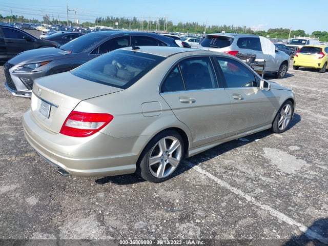 2010 MERCEDES-BENZ C-CLASS C 300 VIN: WDDGF5EB3AR121032