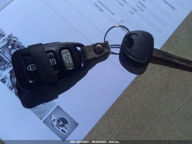 2013 HYUNDAI SONATA GLS PZEV VIN: 5NPEB4AC7DH685560