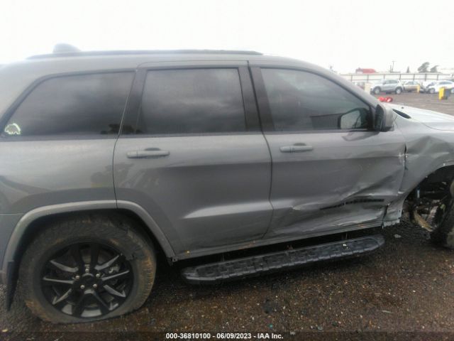 1C4RJFAGXLC137811 Jeep Grand Cherokee Altitude