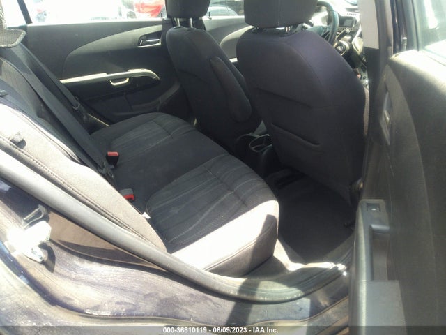 Chevrolet SONIC LT 2015 1G1JD5SH5F4147370 Image 8