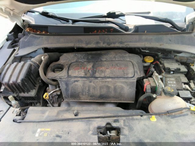 3C4NJDCB2JT319279 Jeep Compass Limited