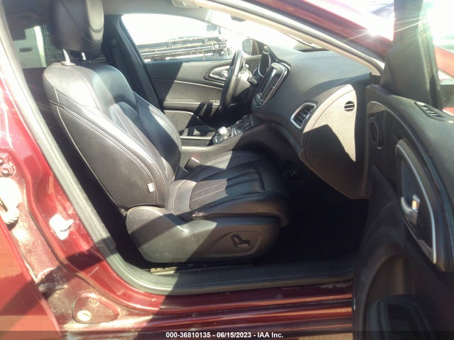 Chrysler 200 C 2015 1C3CCCCG1FN519489 Image 5