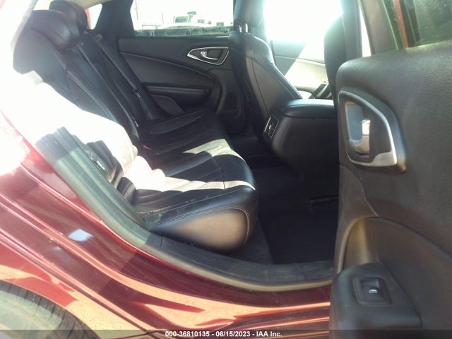 Chrysler 200 C 2015 1C3CCCCG1FN519489 Image 8