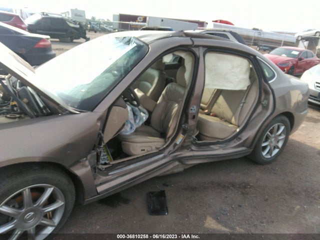 2007 BUICK LACROSSE CXL VIN: 2G4WD582471139205