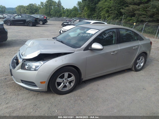 Chevrolet Cruze 1lt 2014 1G1PC5SB9E7346444 Image 2