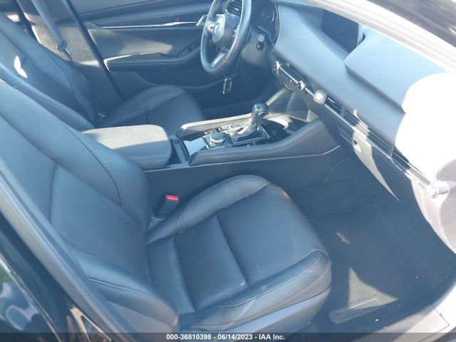 2021 MAZDA MAZDA3 SEDAN PREMIUM VIN: 3MZBPADL4MM254616