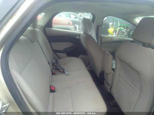 2018 FORD FOCUS SE VIN: 1FADP3FE2JL238245