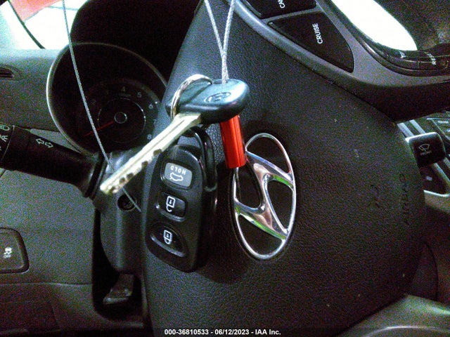 Hyundai ELANTRA SE 2015 5NPDH4AE7FH588079 Image 11