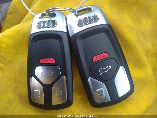 WA1LHAF71JD014851 Audi Q7 Premium Plus