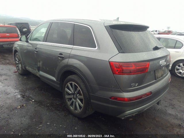 WA1LHAF71JD014851 Audi Q7 Premium Plus