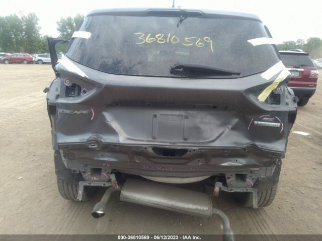 1FMCU0GX7EUB63258 Ford ESCAPE SE