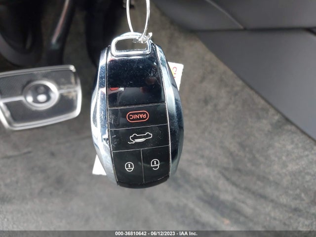 2019 Bentley Bentayga, VIN: SJAAM2ZV2KC024581