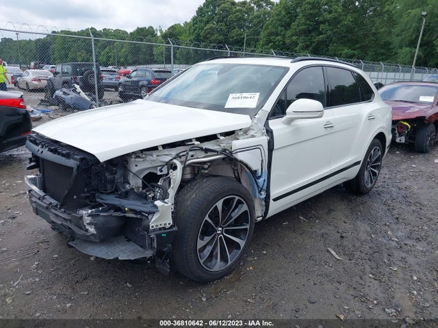 2019 Bentley Bentayga, VIN: SJAAM2ZV2KC024581