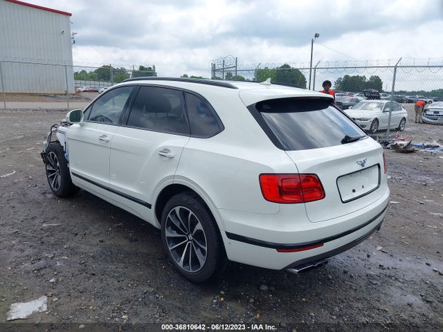 2019 Bentley Bentayga, VIN: SJAAM2ZV2KC024581