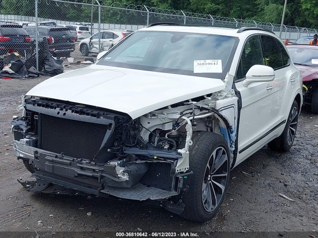 2019 Bentley Bentayga, VIN: SJAAM2ZV2KC024581