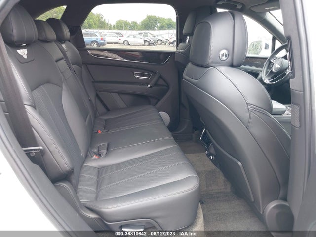 2019 Bentley Bentayga, VIN: SJAAM2ZV2KC024581