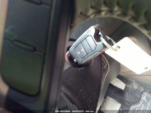 ZACCJABT1FPB27849 Jeep Renegade Latitude