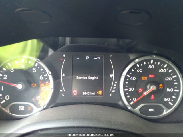 ZACCJABT1FPB27849 Jeep Renegade Latitude