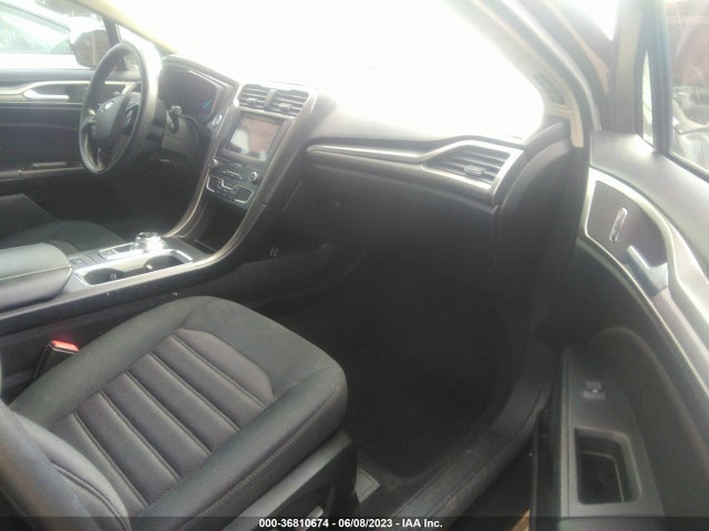 Ford Fusion Hybrid Se 2019 3FA6P0LU7KR225996 Image 5