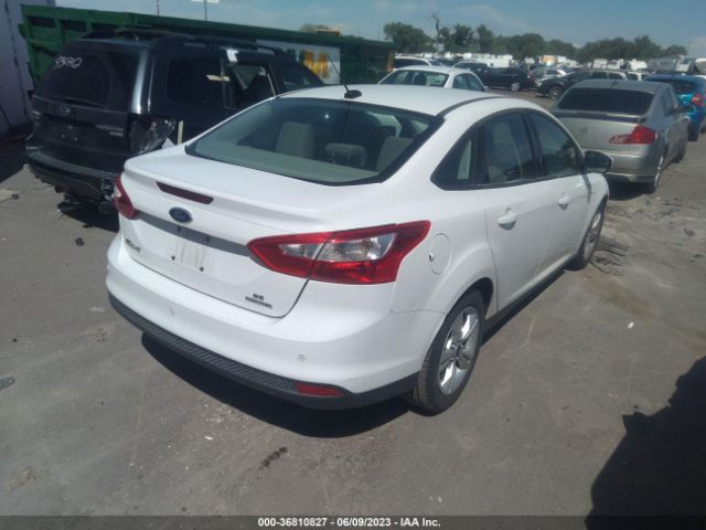 1FADP3F26EL138452 Ford FOCUS SE
