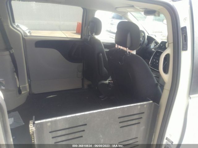 2C4RDGCG1ER477725 Dodge Grand Caravan Sxt