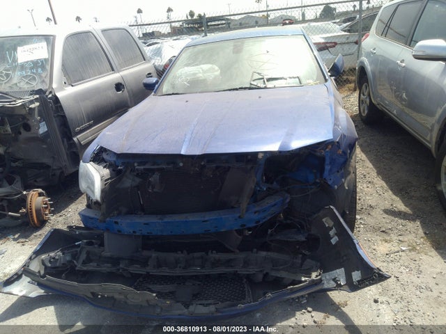 2C3CCAAG7JH250259 Chrysler 300 Touring L