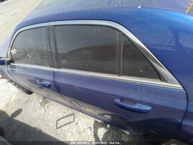 2C3CCAAG7JH250259 Chrysler 300 Touring L