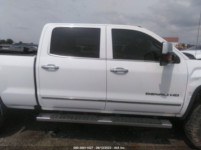 1GT12UE88GF249657 GMC Sierra 2500hd Denali