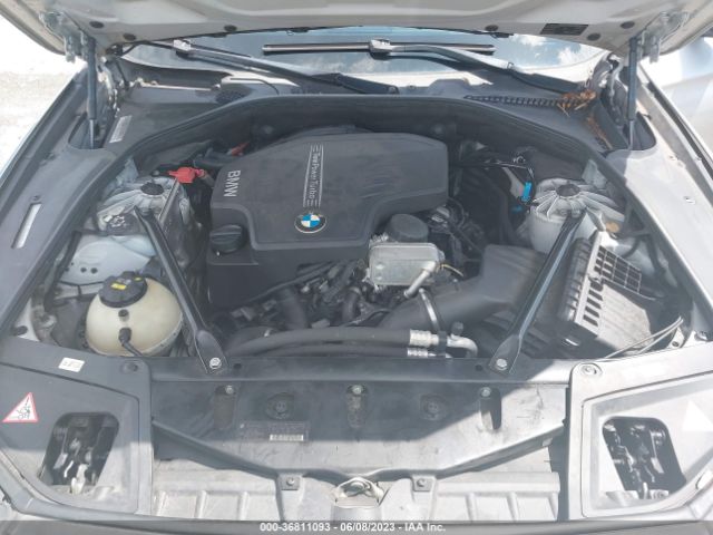 WBA5A5C53ED510993 BMW 5 Series 528i