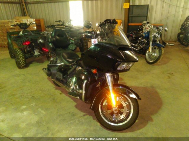 2019 HARLEY-DAVIDSON FLTRU 1HD1KGF10KB644109