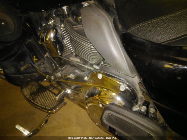 2019 HARLEY-DAVIDSON FLTRU 1HD1KGF10KB644109 Photo 8