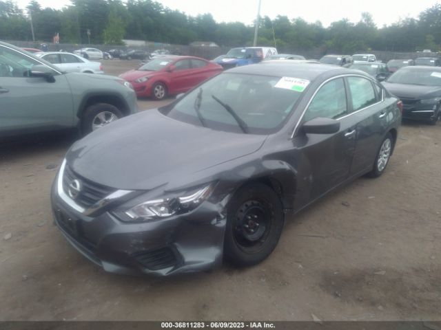 1N4AL3AP8JC123365 Nissan Altima 2.5 S