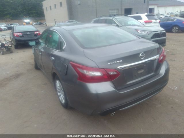 1N4AL3AP8JC123365 Nissan Altima 2.5 S