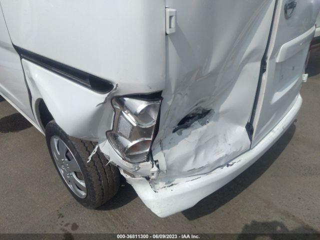 3N6CM0KN3EK694738 Nissan NV200 SV