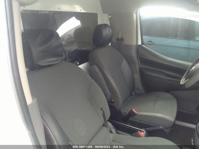 3N6CM0KN3EK694738 Nissan NV200 SV