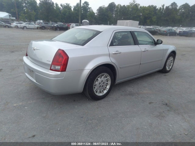 2006 CHRYSLER 300 VIN: 2C3KA43RX6H414337