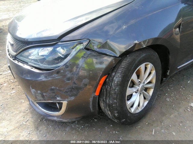 2C4RC1BG7HR832080 Chrysler Pacifica Touring-l